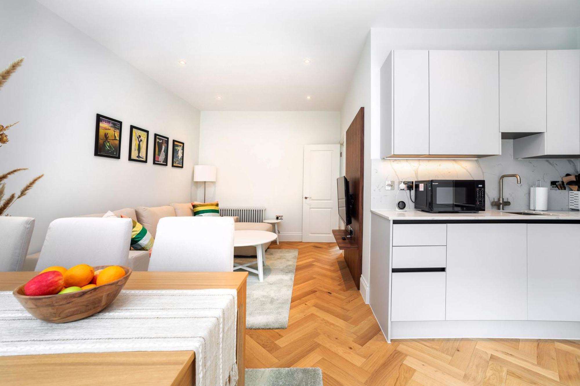 3 Bedroom Flat With Terrace In Central London Ngoại thất bức ảnh