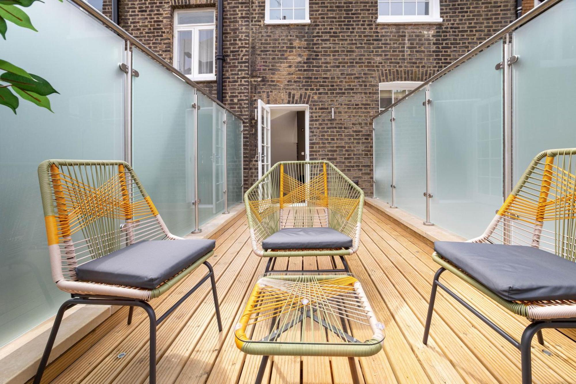 3 Bedroom Flat With Terrace In Central London Ngoại thất bức ảnh